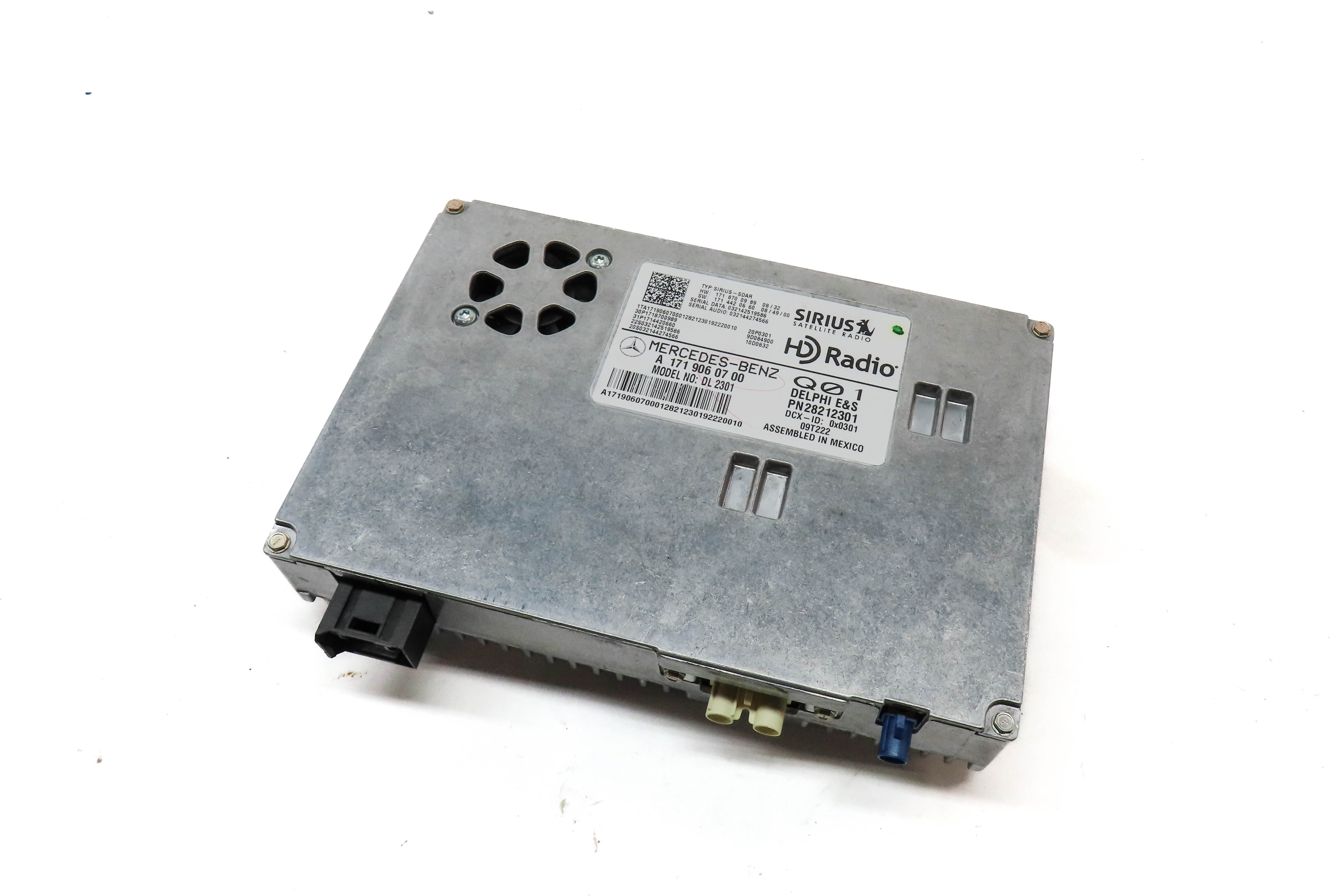 2010 MERCEDES GL450 (X164) SIRIUS SATELLITE RADIO CONTROL MODULE — exact item pictured